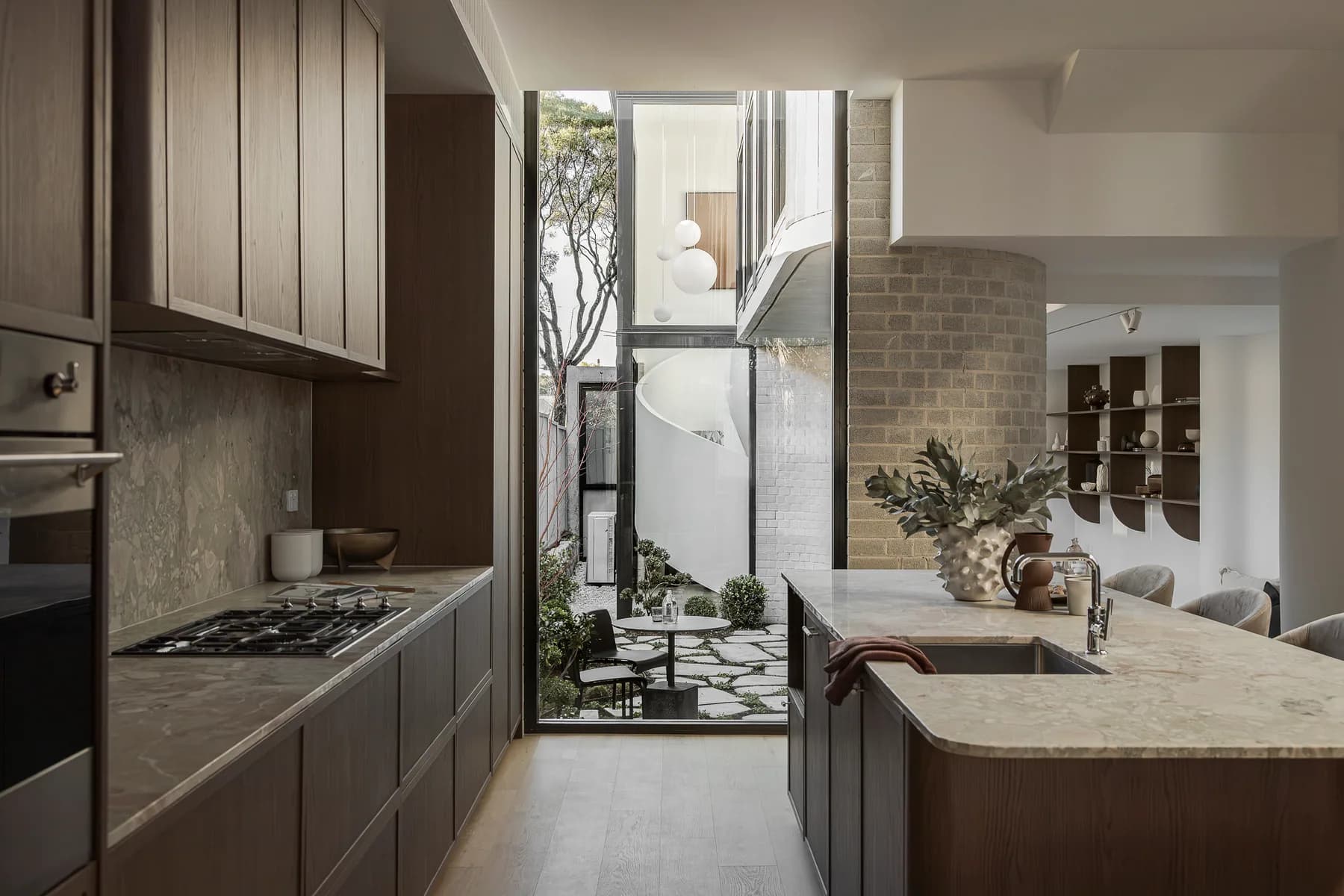 S22M HOUSE - Image 3