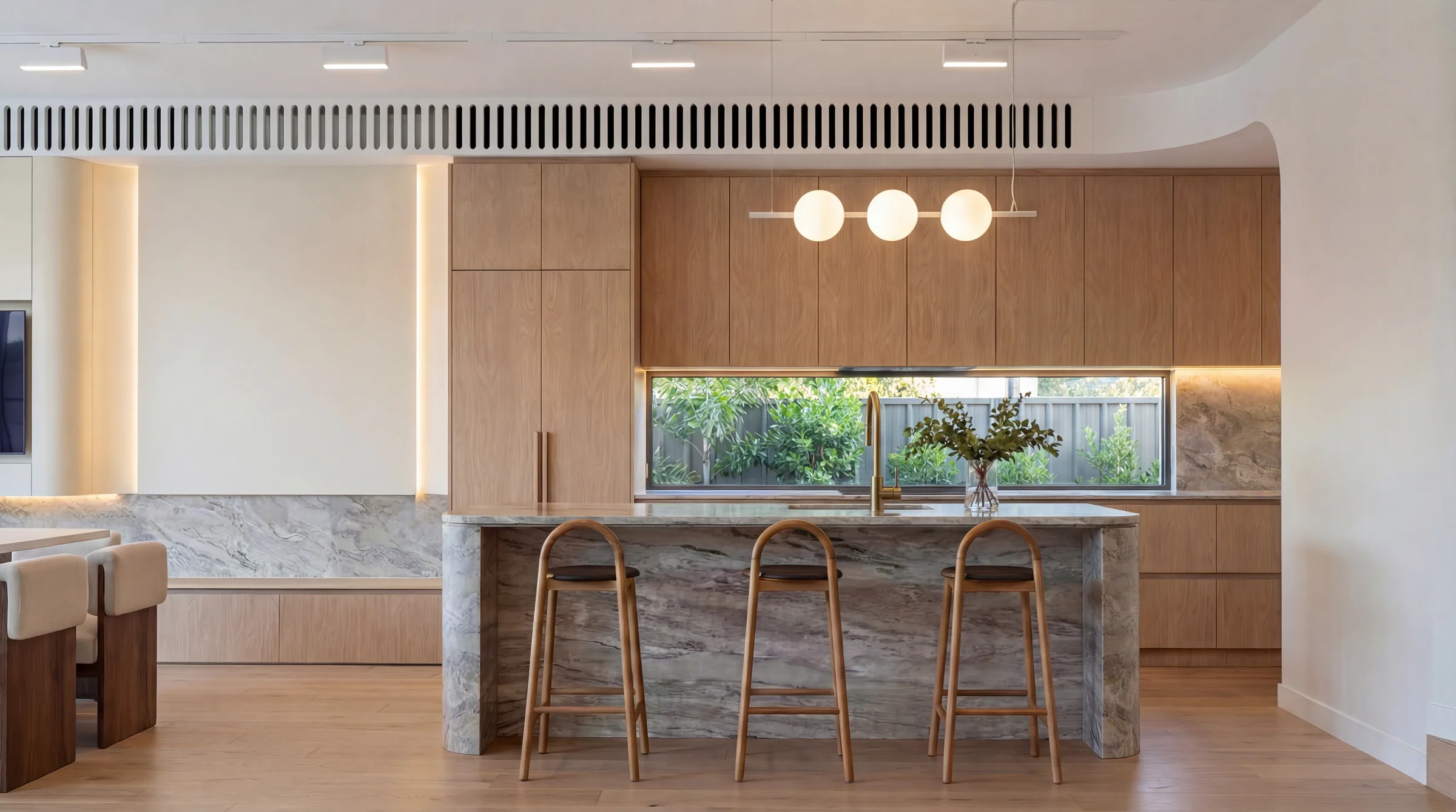 G21D HOUSE